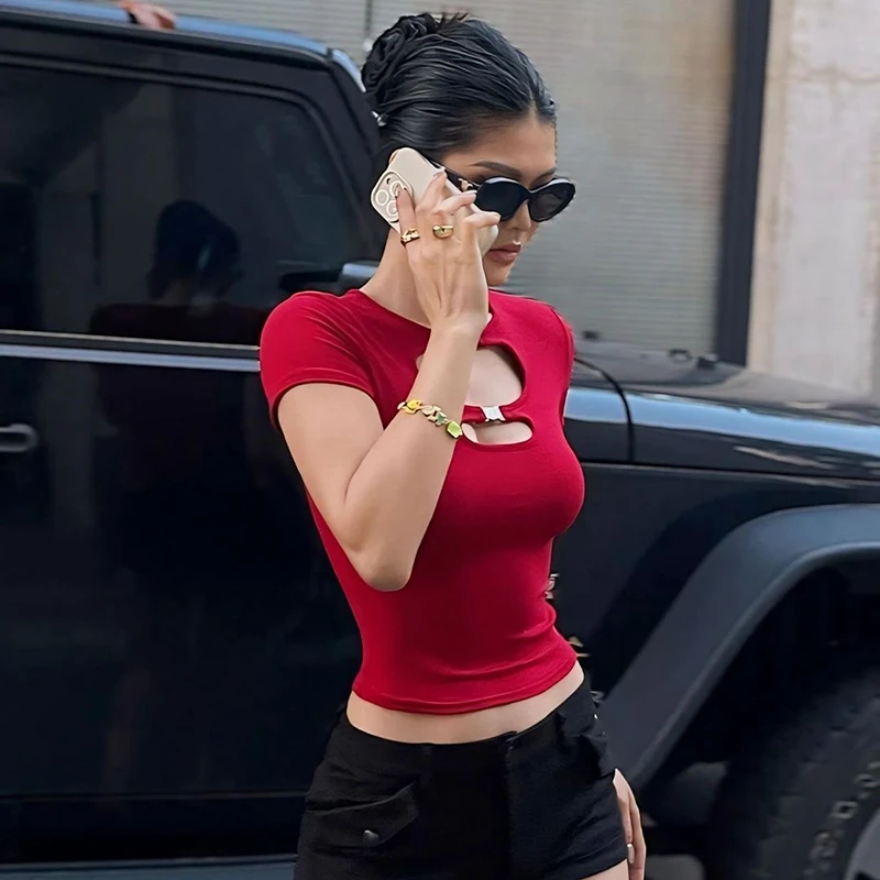 섹시한 홀로우 아웃 티셔츠 여성 여름 신상 블랙 반팔 티셔츠 탑 패션 O넥 스트리트웨어 캐주얼 슬림 엘레강트 레이디 티