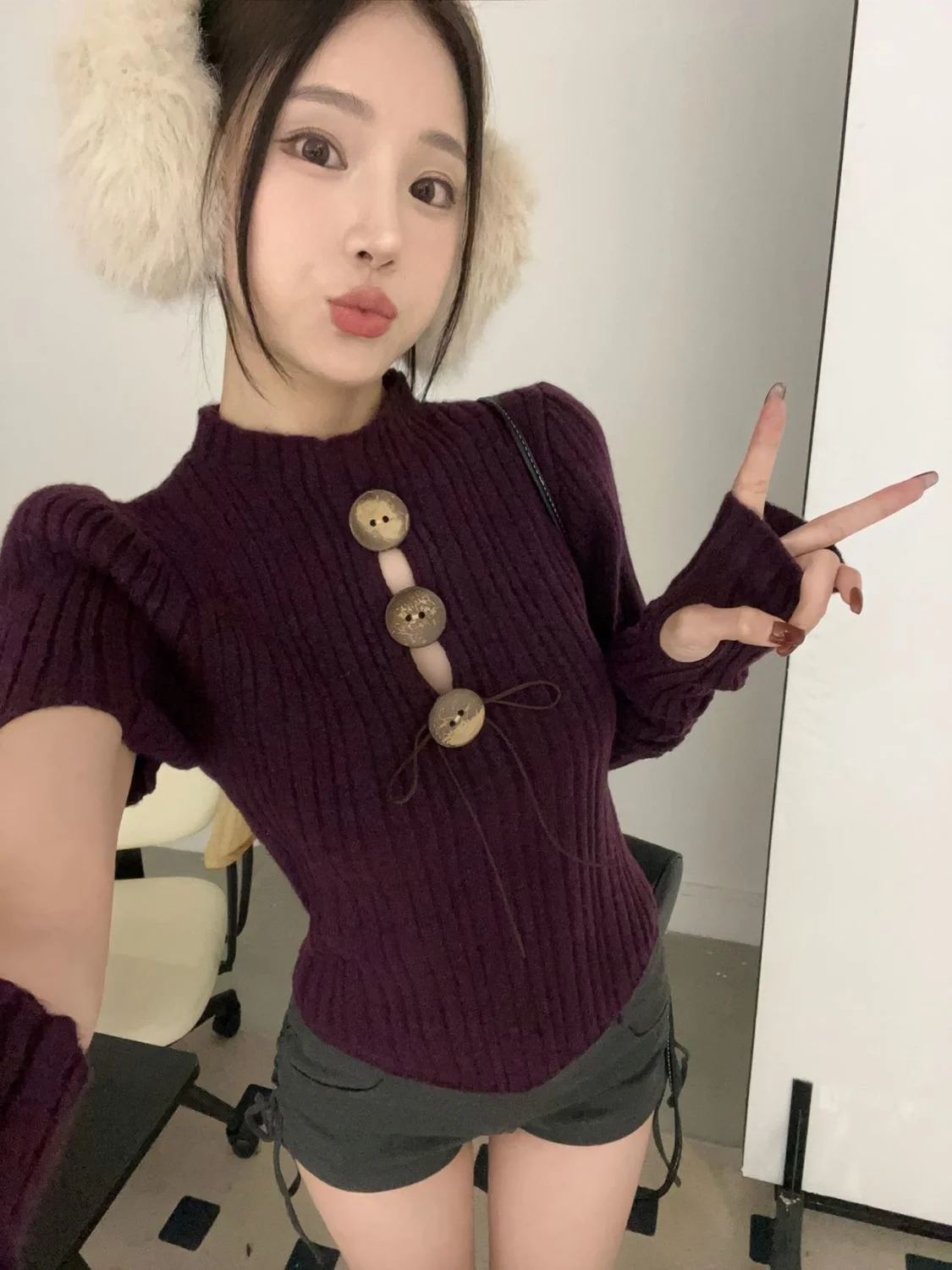 

Detachable Sleeve Knitted Sweater Women Korean Spring Jumper Pearl Decorated V-Nek Crocheted Bowknot Princess Picnic Girlish Ins