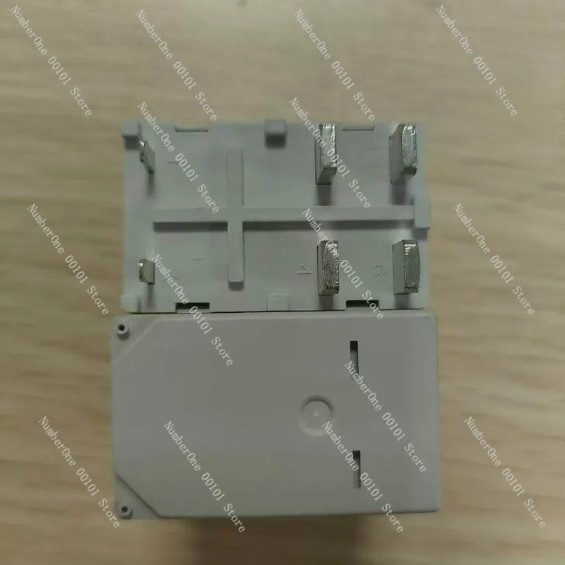 AZSR250-2AE-12D relay is used in new energy, photovoltaic, and charging station industries