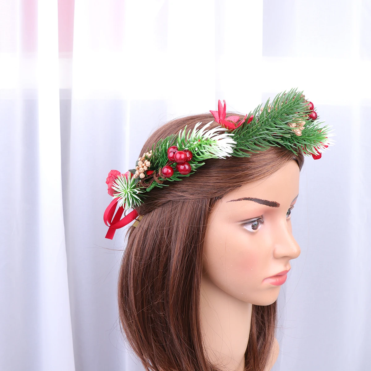 

1Pcs Elegant Christmas Wreath Headband Leaf Pine Cone Hair Decoration For Wedding Holiday Beach Party
