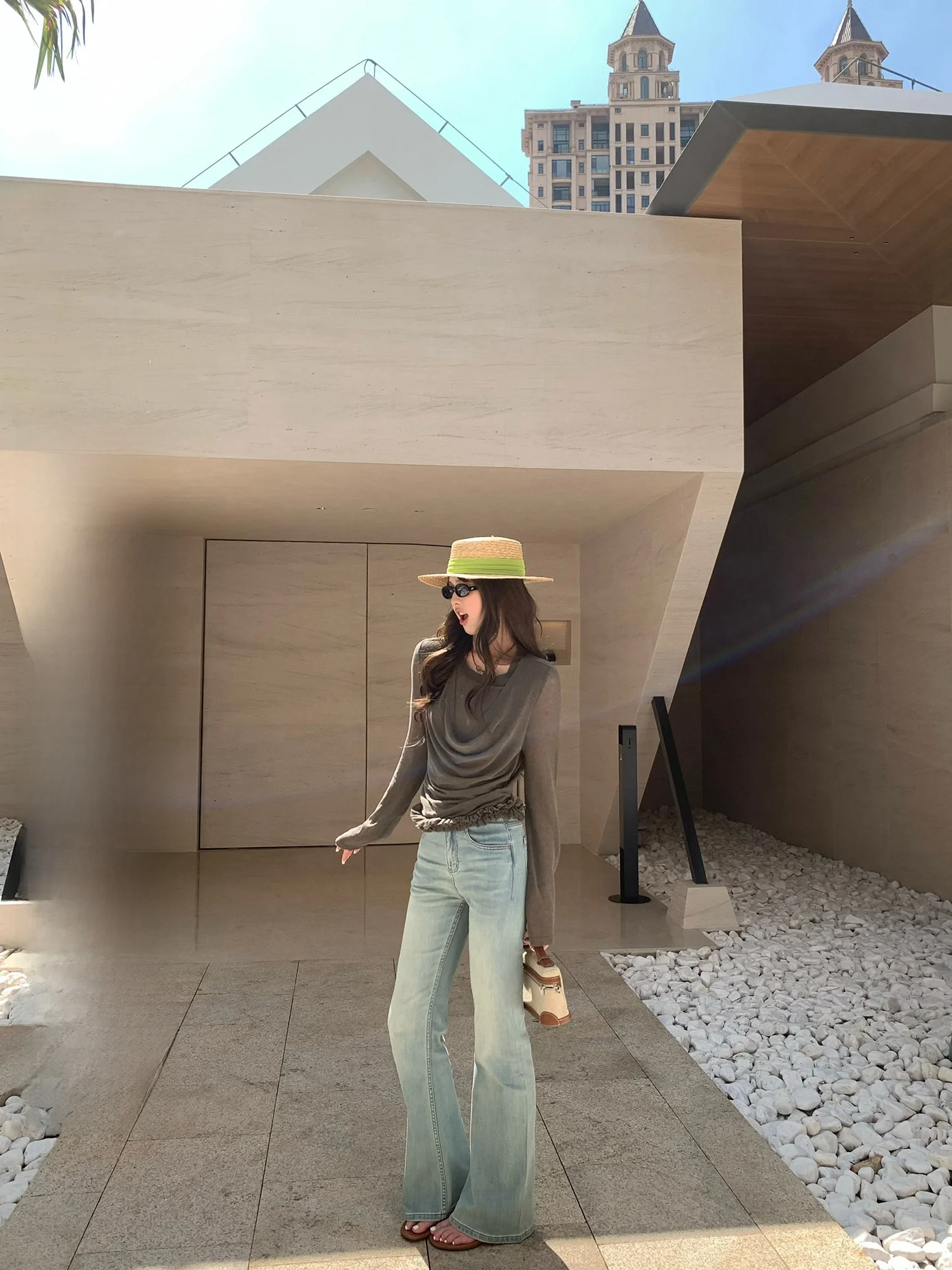 

One-Piece Seamless Silk Wide Leg Jeans Women's Straight Cut Trousers Spring Fashion Ladies' Denim Pants Natural Waist Button ...