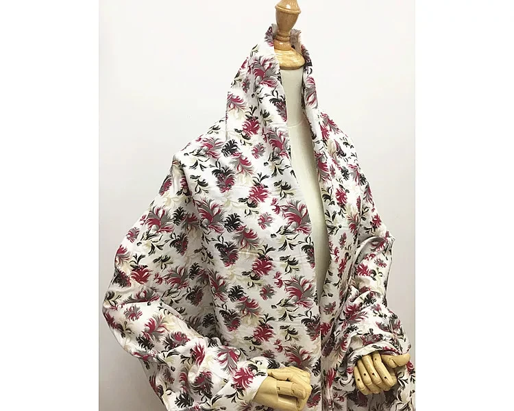 1 meter 60% Mulberry Silk 40% Linen 18 momme Silk Fabric White Feather Printed 140cm 55