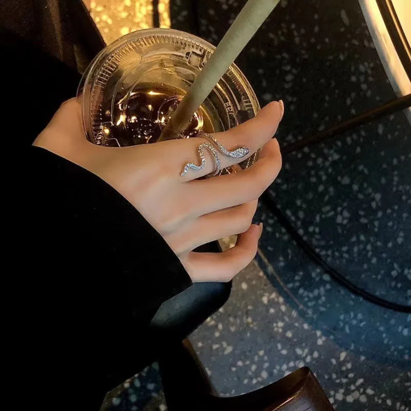 Fashion Personality Winding Snake Adjustable Opening Ring Suitable for Women Creative Stainless Steel Ring Charm Jewelry