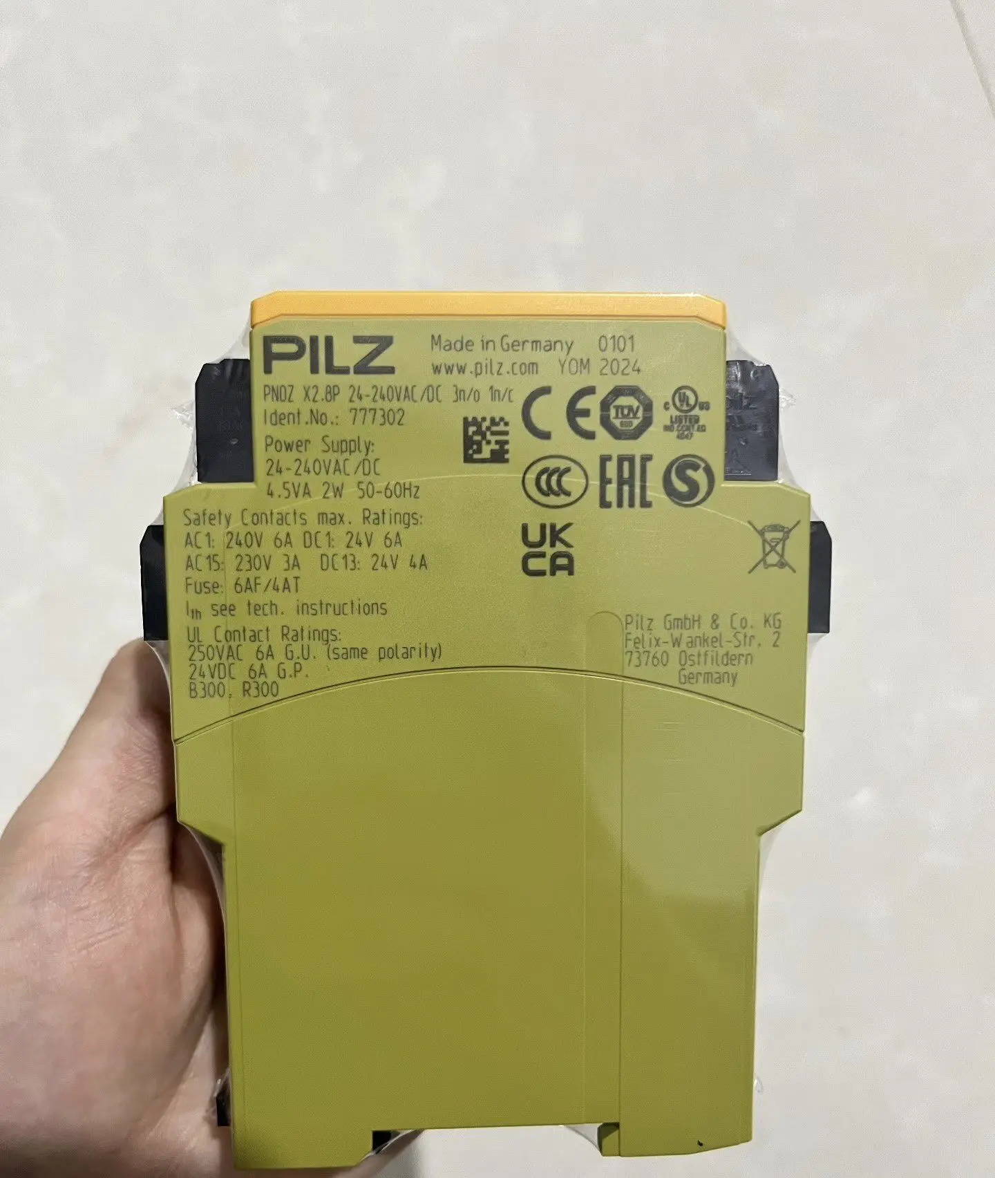 Pilz 777302, brand new and unopened.