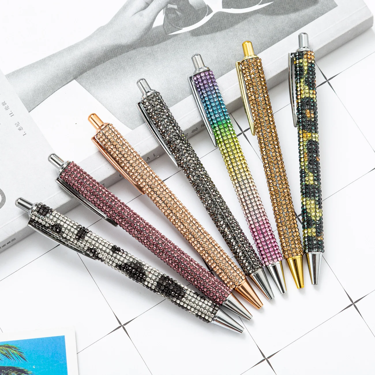 25 Pcs Wholesale Press Metal Ballpoint Pens Diamond Multi-color Gift Pen Creative Office Supplies