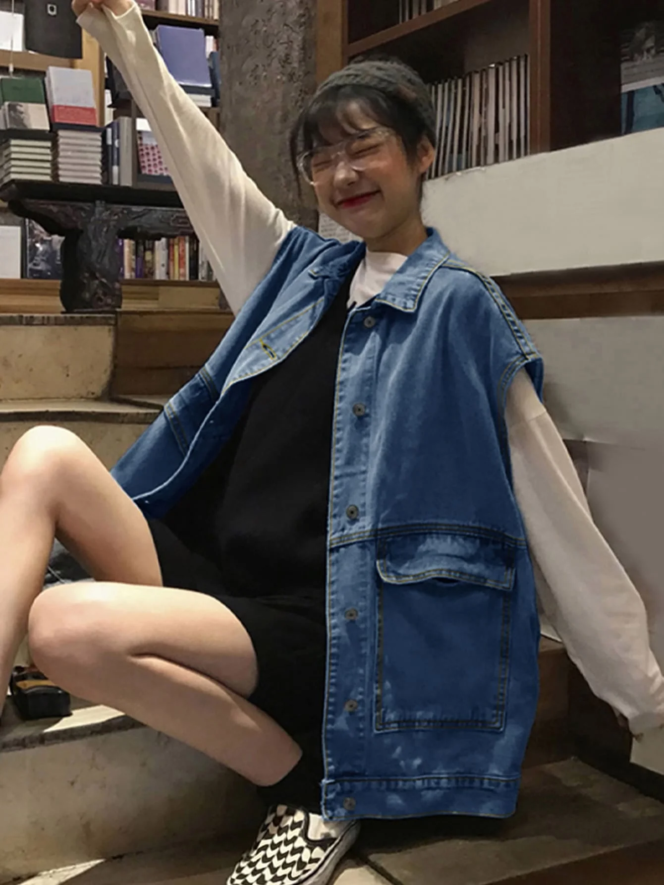 

Korean Chic Early Autum European Retro Waistoutwear Denim Work Vest Outer Wear Casual Versatile Sleeveless Jacket for Women