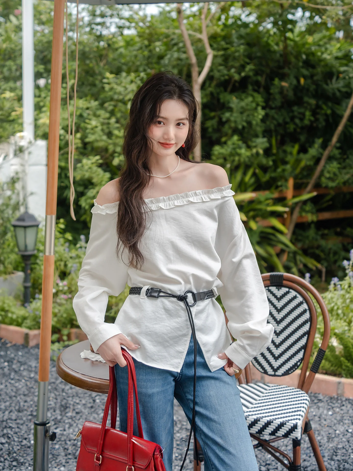 

Ele White Off-oulder Long Sve Women's irt French Sle Slim Fit irt with Bow And Slit for Autumn Season