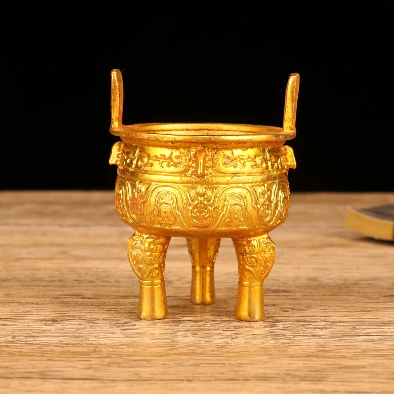 Burner Bracket Metal Brass Censer Coil Iron Aroma Diffuser Chinese Antique Collection Tripod Sculpture Decorative Handicraft