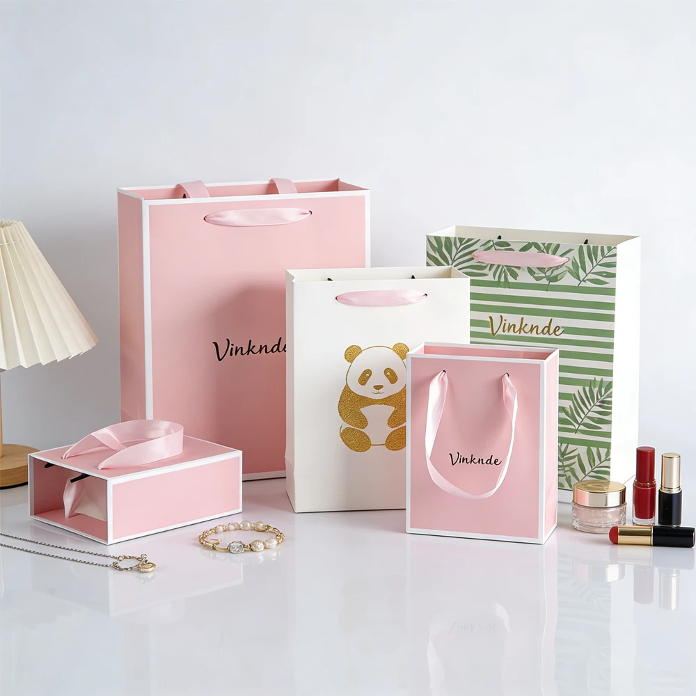 

24Pcs Pink Paper Gift Bag with Satin Handle Custom Logo 15x6x20cm Luxury Shopping Bag for Jewelry Wedding Favors Retail Package