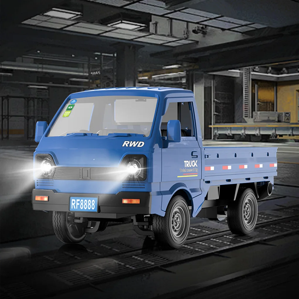 RC KF31 1/18スケールカー ミニカーゴトラック スプレーライト付き リモコン ドリフト機能搭載 車両模型 おもちゃ 子供向けギフト