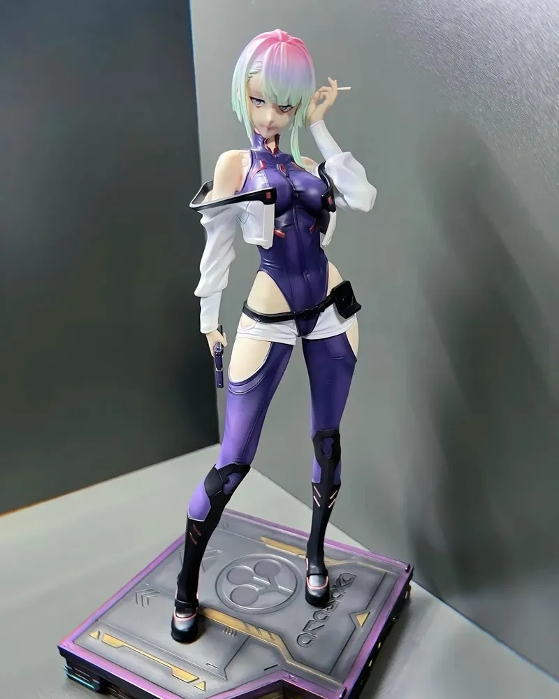 

Presale Genuine AniMester EDGERUNNERS 24cm LUCY Action Figures Gift Model Toy