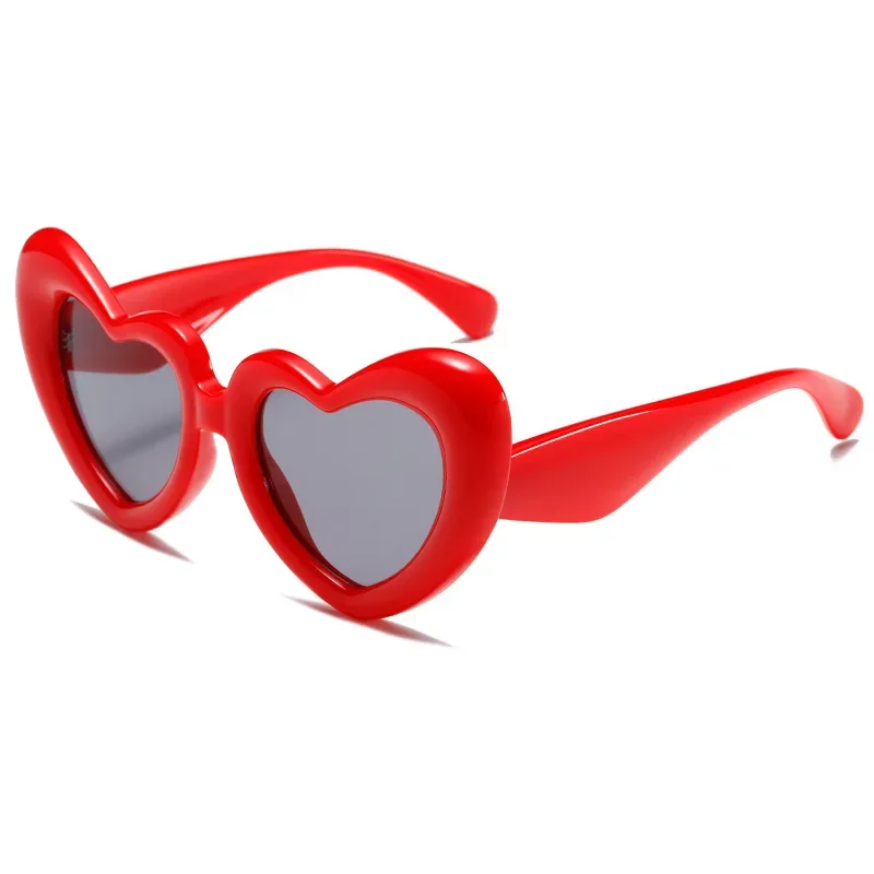 3396 Designer Sunglasses Women Accessories Vintage Sun Glasses Girl Love Heart Shape Shade Black Lenses Choice For You 24122282