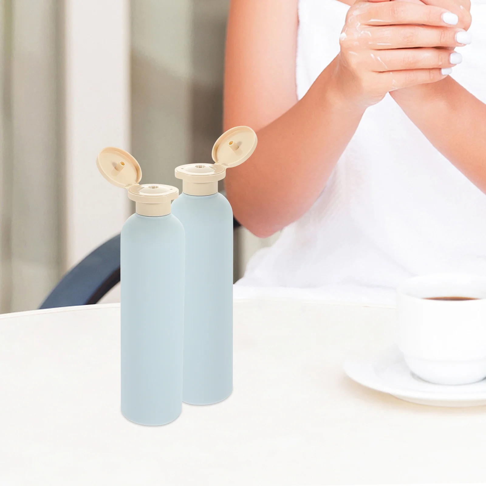 

4 pcs Lotion Bottles 100Ml Empty Plastic Shampoo Dispenser Travel Reusable For Body Wash Liquid Soap Home Use Refillable Plastic