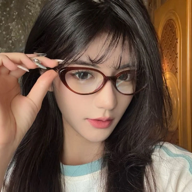 

New Cat Eye Frame Glasses Women Anti-blue Light Flat Light Mirror Fashionable Personalized Computer Eyewear Optical Eyeglasses