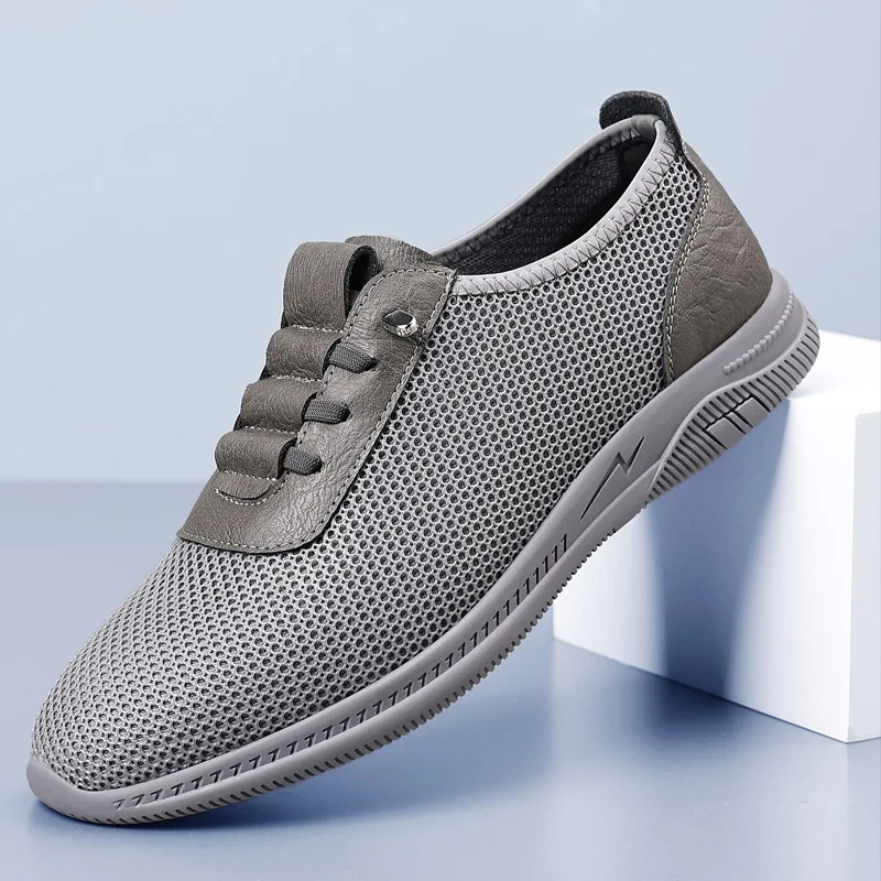 Spring Summer New Mesh Shoes for Men Solid Color Sports Running Shoes Male Soft Sole Breathable Fashion Casual Sneakers Man