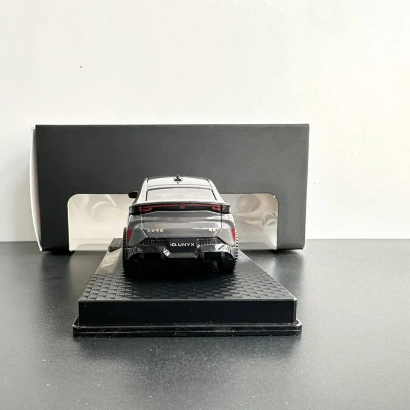 1/43 ID.UNYX SUV سبيكة سيارة رياضية نموذج دييكاست المعادن الطاقة الجديدة مركبة كهربية نموذج سيارة محاكاة مصغرة مقياس الاطفال هدية