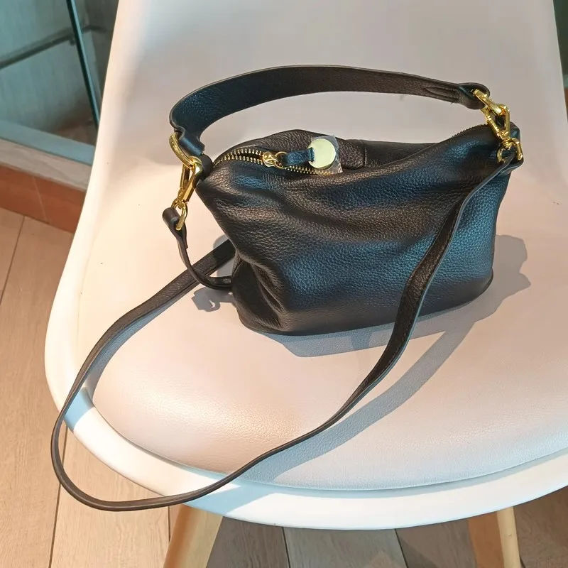 Imagem -03 - Bolsas Crossbody de Couro Macio para Mulheres Bolsa de Ombro de Couro Real Casual Hobos Bolsas de Luxo Novas Femininas 2023