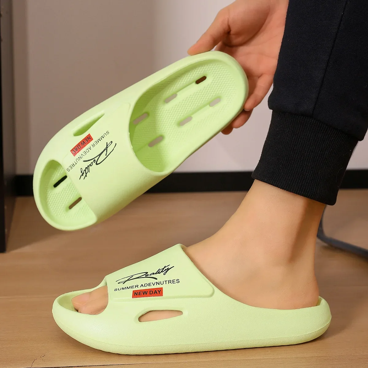 SHAJI Unisex Sommer Innovative Design EVA-Slides, Weiche Leichte Rutschfeste Freizeit-Hausschuhe für Innen- und Außenbereich – Detail 1