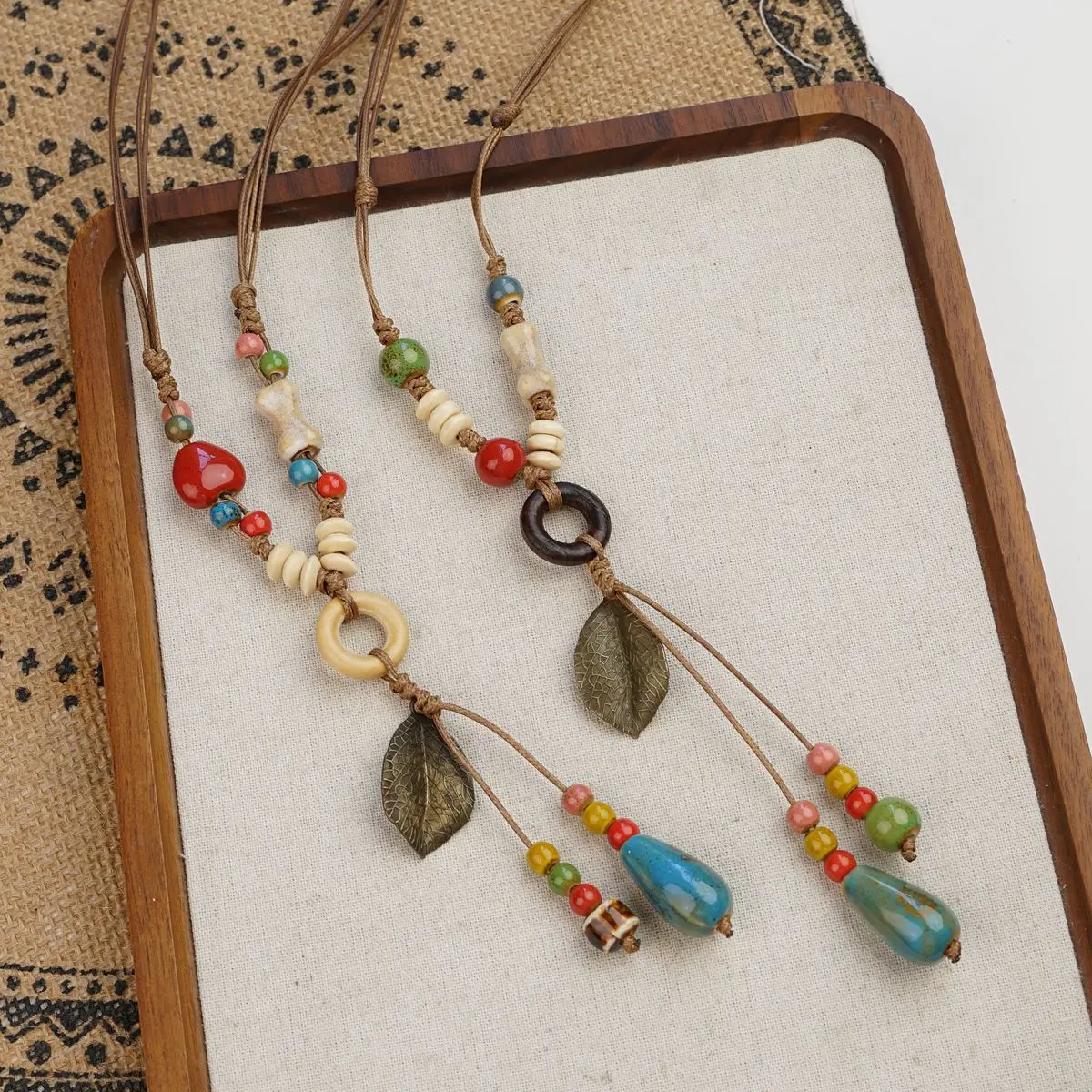 Ceramic Necklace Leaf Heart Pendant Jingdezhen Wooden Ring Vintage Ethnic for Women Sweater Chain Lightweight Jewelry Brown