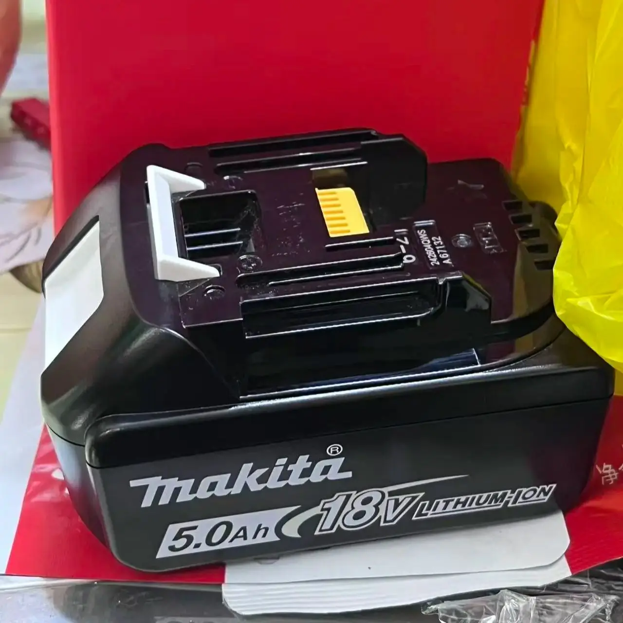 

DTD172 Original Makita 5Ah 18V Battery，Makita 18V tools battery for Makita drill DTW700 DDF487 DGA404 DTD173 DJV182Z HR140