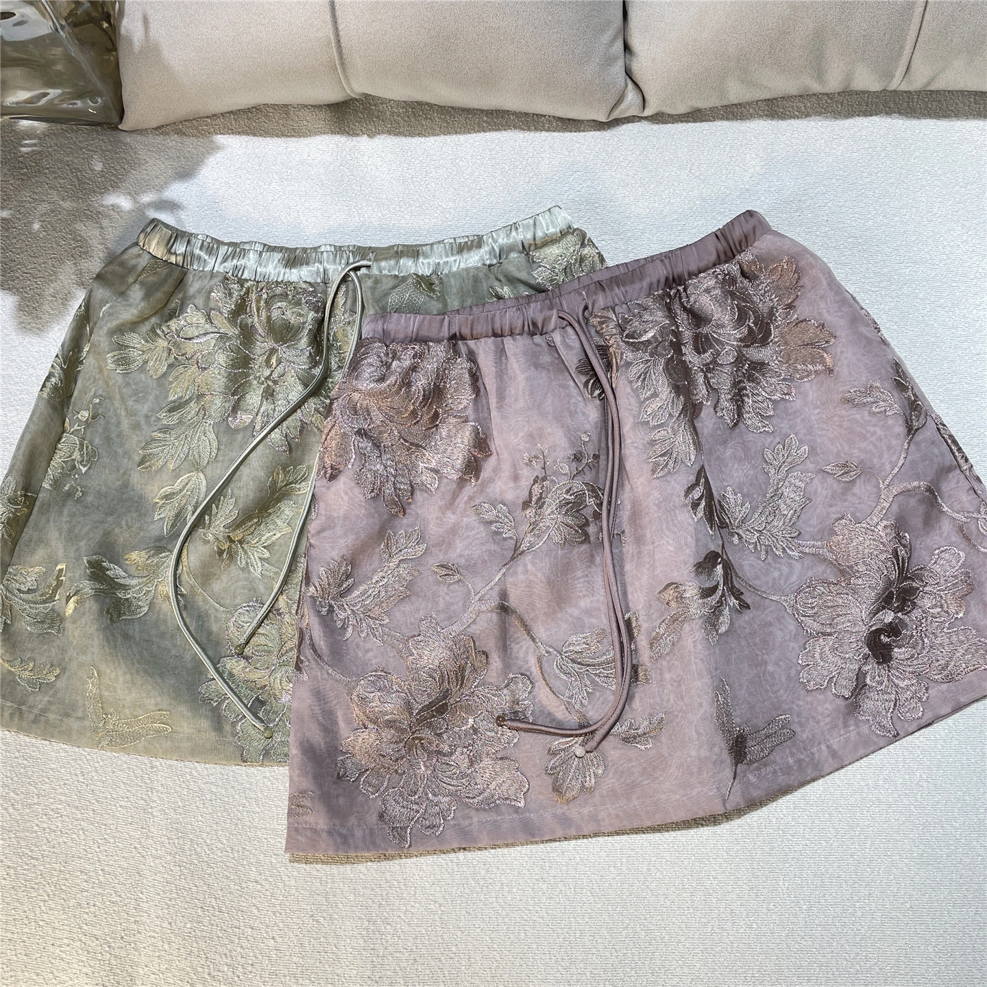 

Silk Embroidered Elastic Waist Midi Skirt Chinese Sle Heavy Work Embroidery True Silk High Waist Loose Fit Daily Wear