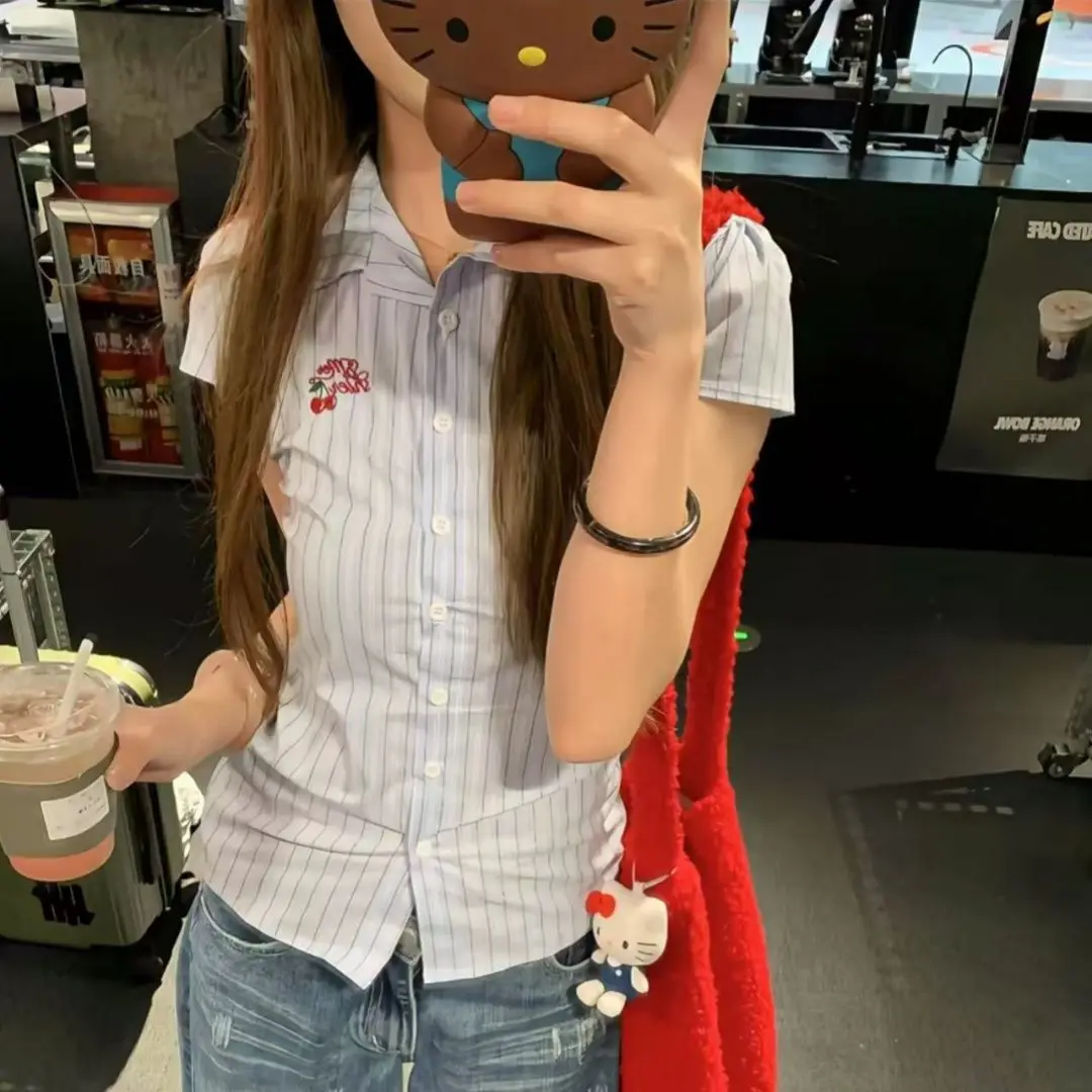 

Onalippa American Embroidery Short Sleeved Top Summer Slim Fit Shirt Versatile Striped College Style Temperament Shirt Women