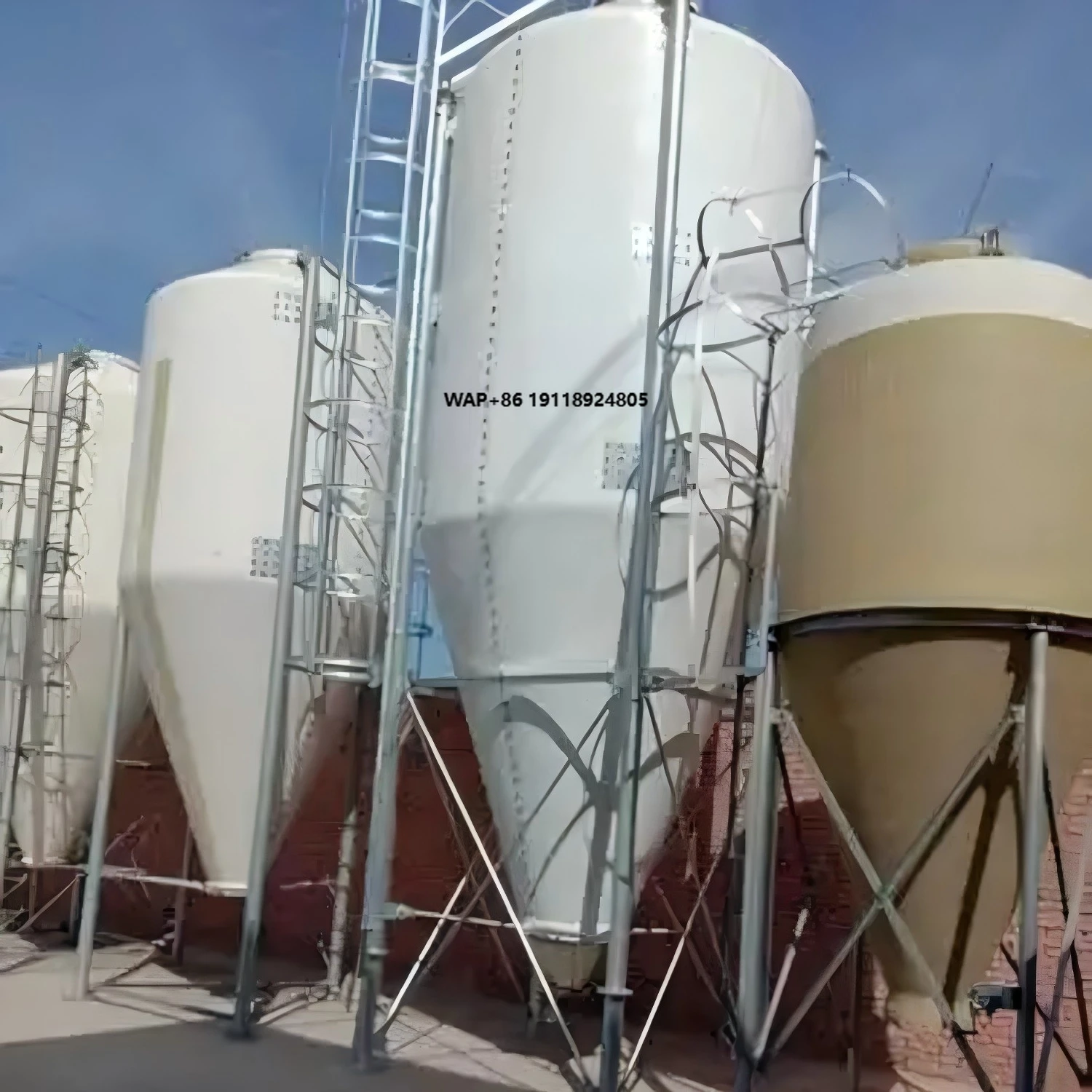 

New Factory Supply FRP Glass Fiber Reinforced Plastic Customizable Pig Feed Silo with Feed Tower for Pig Farm Use