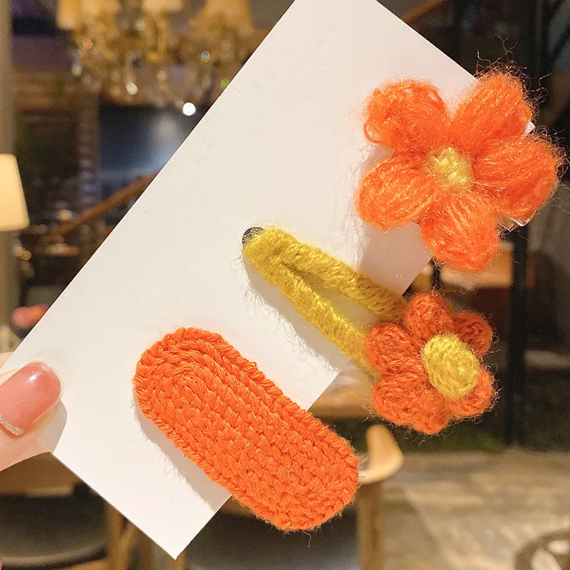 4/6/8 STÜCK/SET 2026 Neue Herbst-Winter Gestrickte Plüsch-Haarspangen Flauschige Sherpa Haarklammern ohne Haarschäden Rutschfeste BB-Haarspangen für Mädchen und Frauen Geschenk – Detail 11