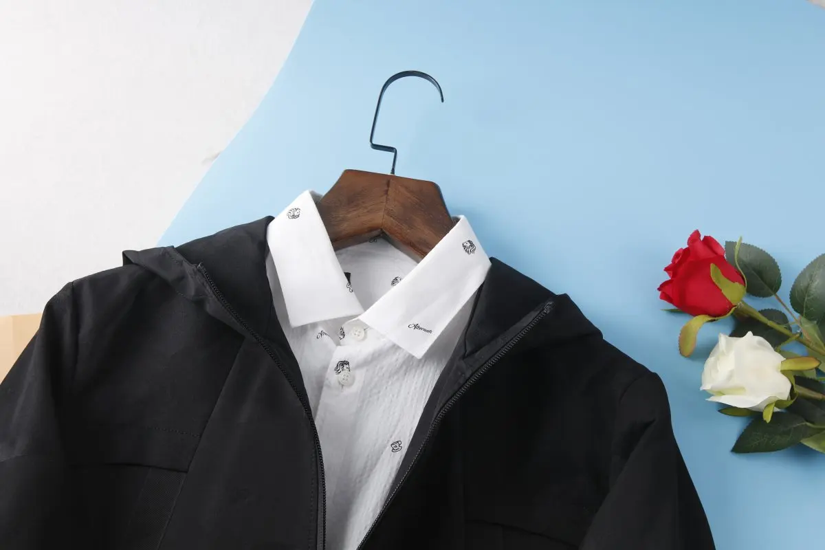 

Faionable Camouflage Hooded Jaet Men's Spring Autumn Spor Bla Outerwear with Sea Trim Label Busin Gentleman Sle ...