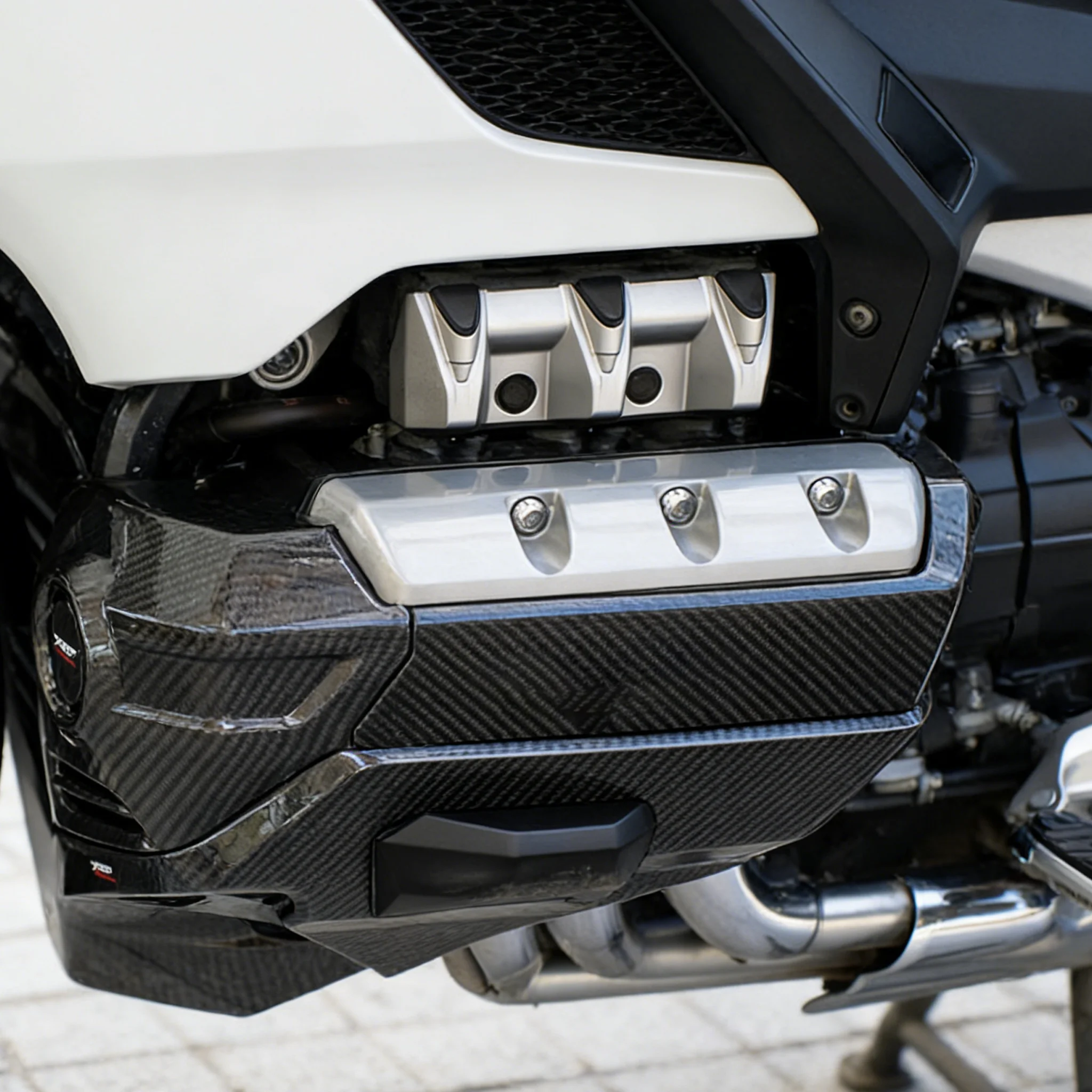 

for Honda Gold Wing GL1800 Blackened Carbon Fiber Engine Decorative Cover Kit Engine chassis front cover F6B