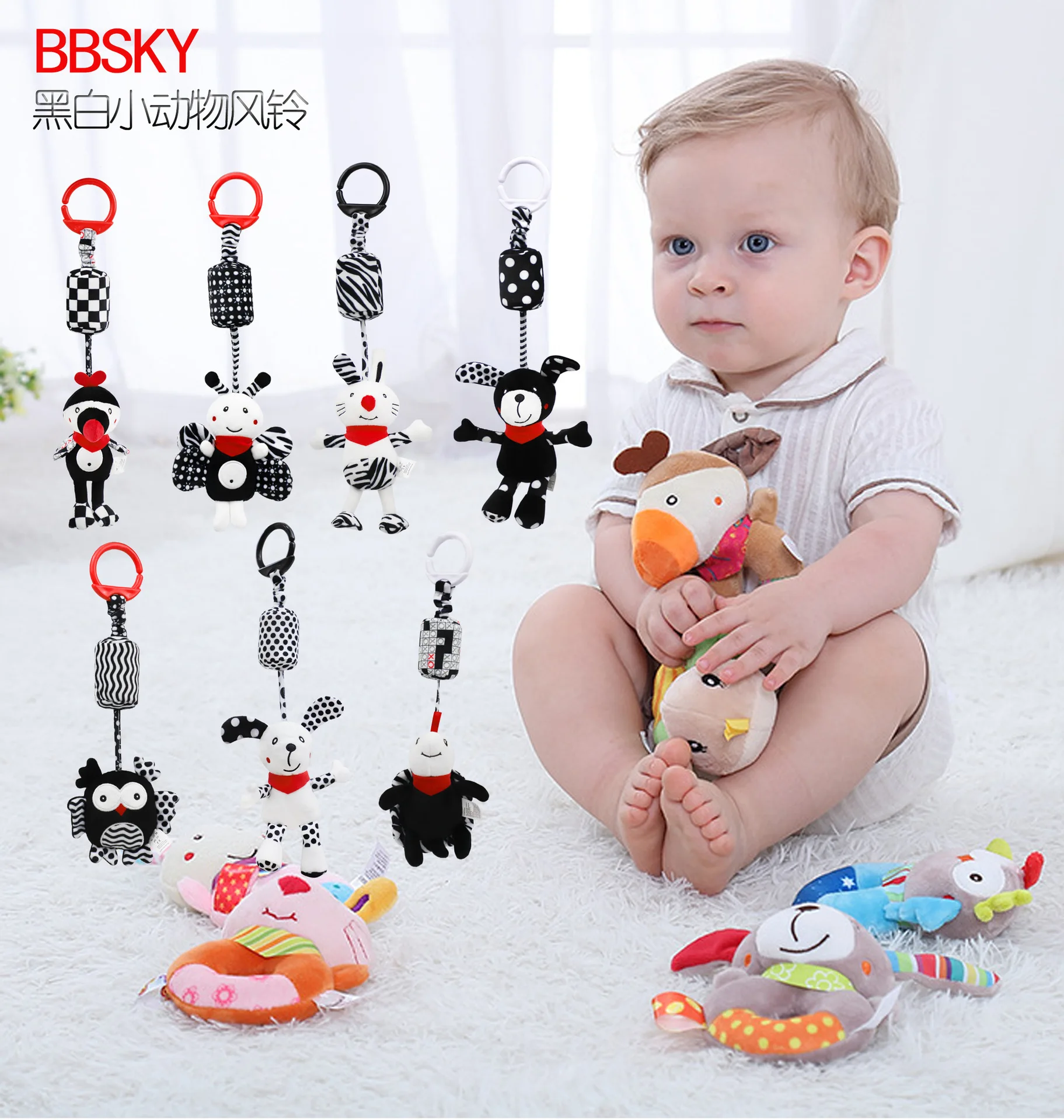 Cute Cartoon Plush Bed Pendant Pendurado, Carrinho de bebê Wind Chime, Brinquedo Animal, Preto e branco