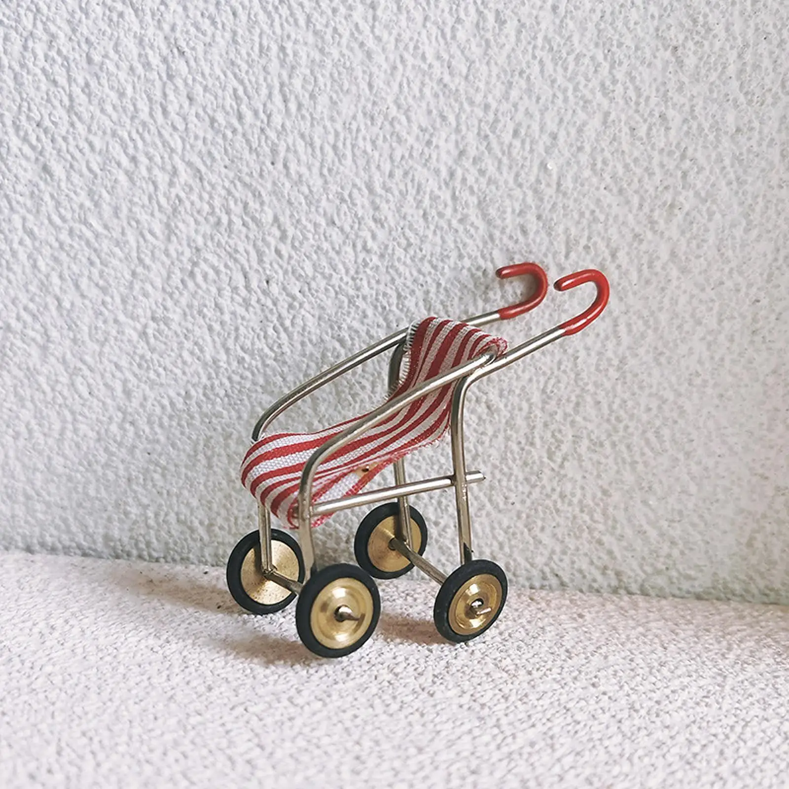 

Миниатюрная коляска для кукол Parry Favor, игрушечная, для ролевых игр, декоративная, имитация детской коляски, мебель для ландшафтного дизайна, для масштабов 1/6 и 1/12