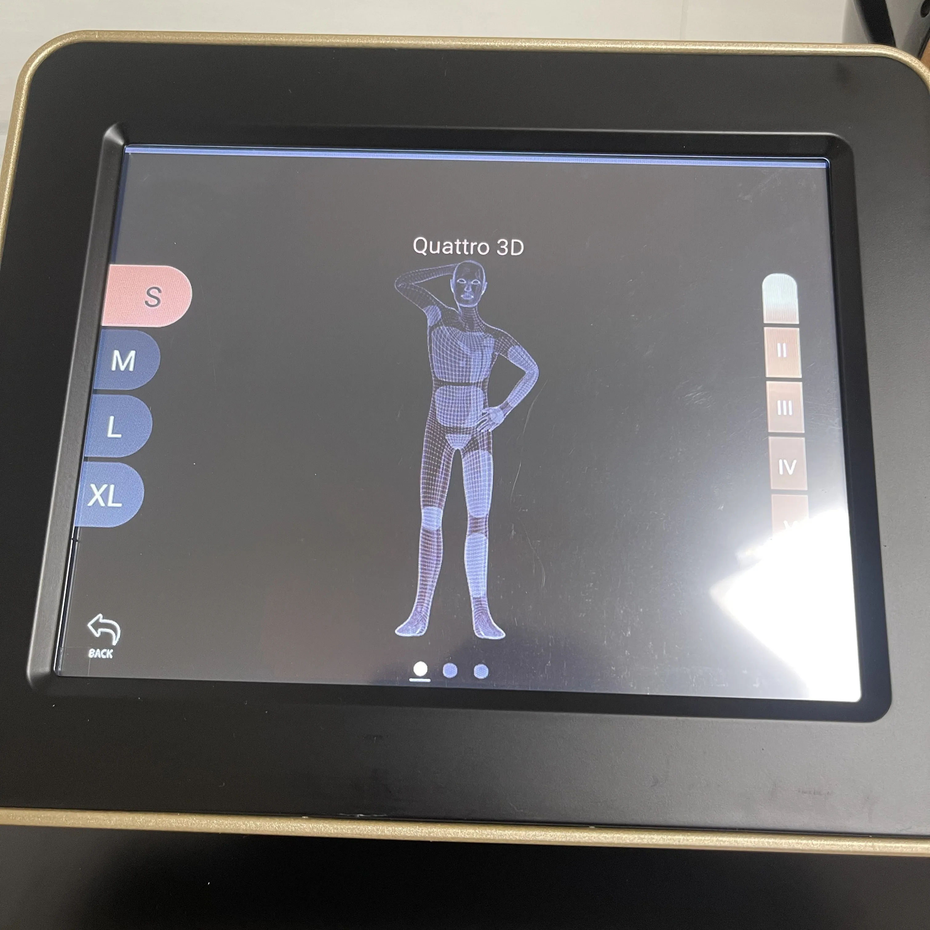 جهاز إزالة الشعر بالليزر البلاتيني الجليدي من الدرجة التجارية 4000 وات 4 أطوال موجية 808 نانومتر 755 نانومتر 1064 نانومتر ND YAG 2025 محدث