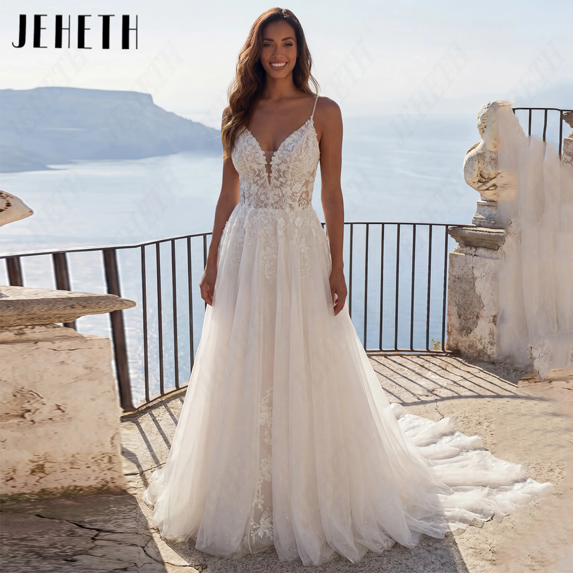JEHETH Personalized Vintage Spaghetti Straps Wedding Gowns Backless Illusion Lace Appliques Bridal Gown Sweep Train Tulle