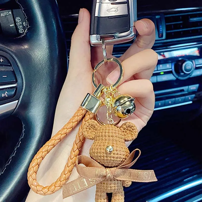 Live beautiful diamond-studded storm bear exquisite high-grade bag pendant key chain car key hanging bear key chain