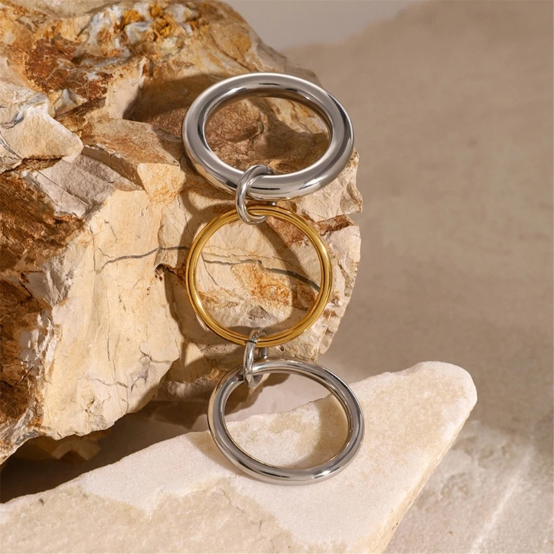 Fashionable Three Circle Ring for Unique Two-tone Finger Ring