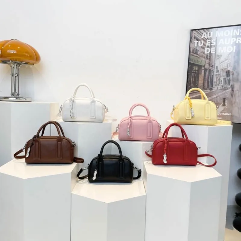 High End Minimalist Diaper Bag Tote For Women Casual Simple Elegant Leather Classic Designer Letter Logo