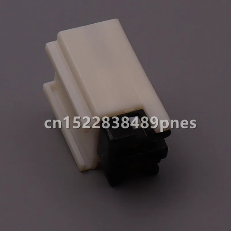 3 Pole Auto Wiring Harness Connector 7122-6030 7123-6030 Electric Unsealed Socket For Automobile Trucks Excavator