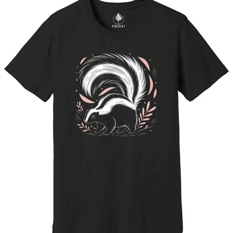 Skunk T Shirt Cute Skunks Animals Vintage Sketch Theme