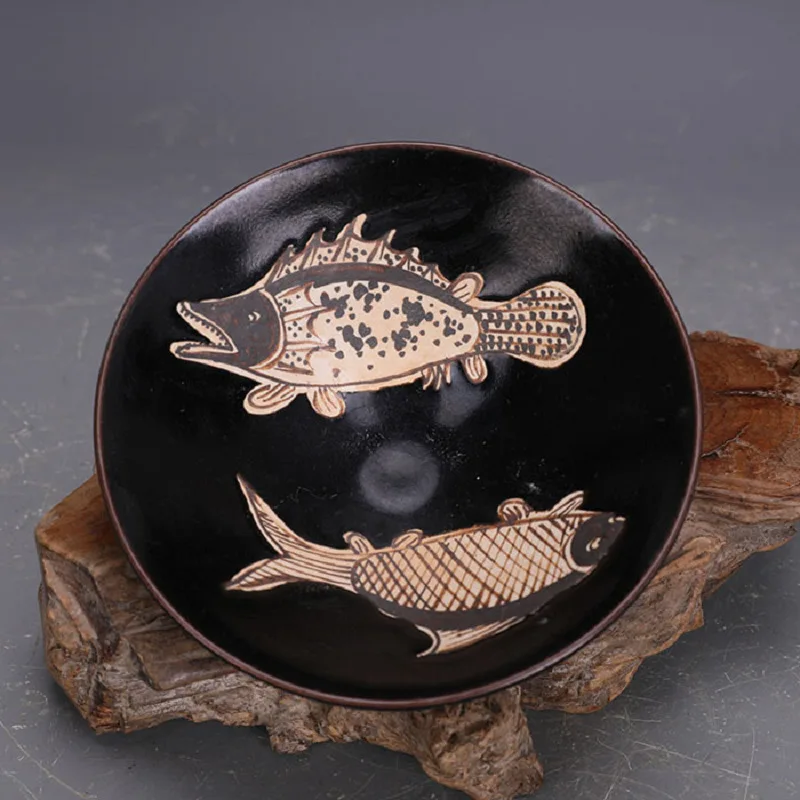 Chinese traditional ceramic black glazed color painted fish patterned bowls tea cups antique porcelain collectibles handicraft