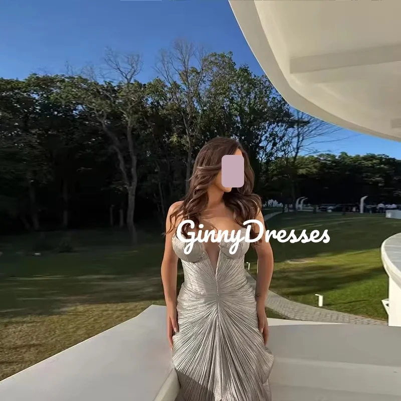 Sukienka na wesele, szyta na miarę, o kroju tuby, dekolt w serduszko, długość do podłogi, falbany, elegancka sukienka na przyjęcie dla kobiet, zapinana na zamek, bez rękawów, formalna.