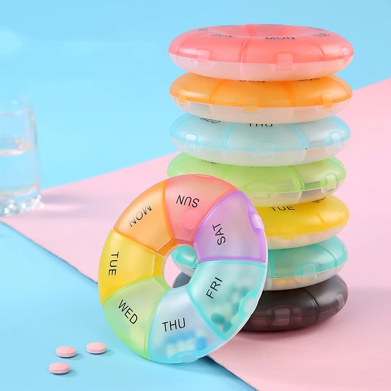 1Pc Round Pill Case Plastic 7 Days Weekly Tablet Candy Box Portable Storage Tablet Holder Travel Organizer Pill Container