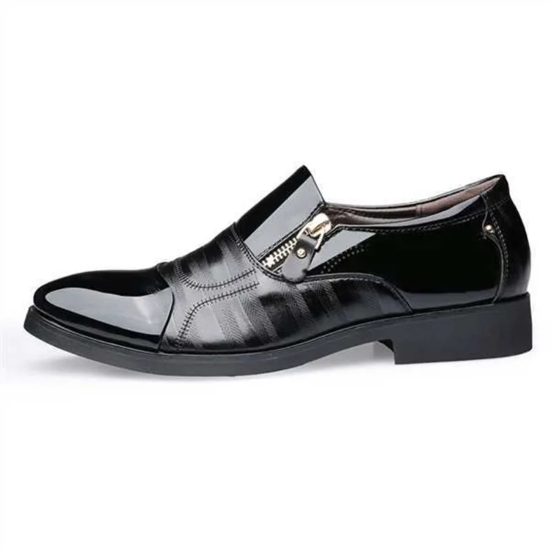 Sapatos masculinos de couro de dedo apontado preto, homem mocassins, sapatos Oxford casuais, sapato vestido masculino, festa, escritório, negócios, formal