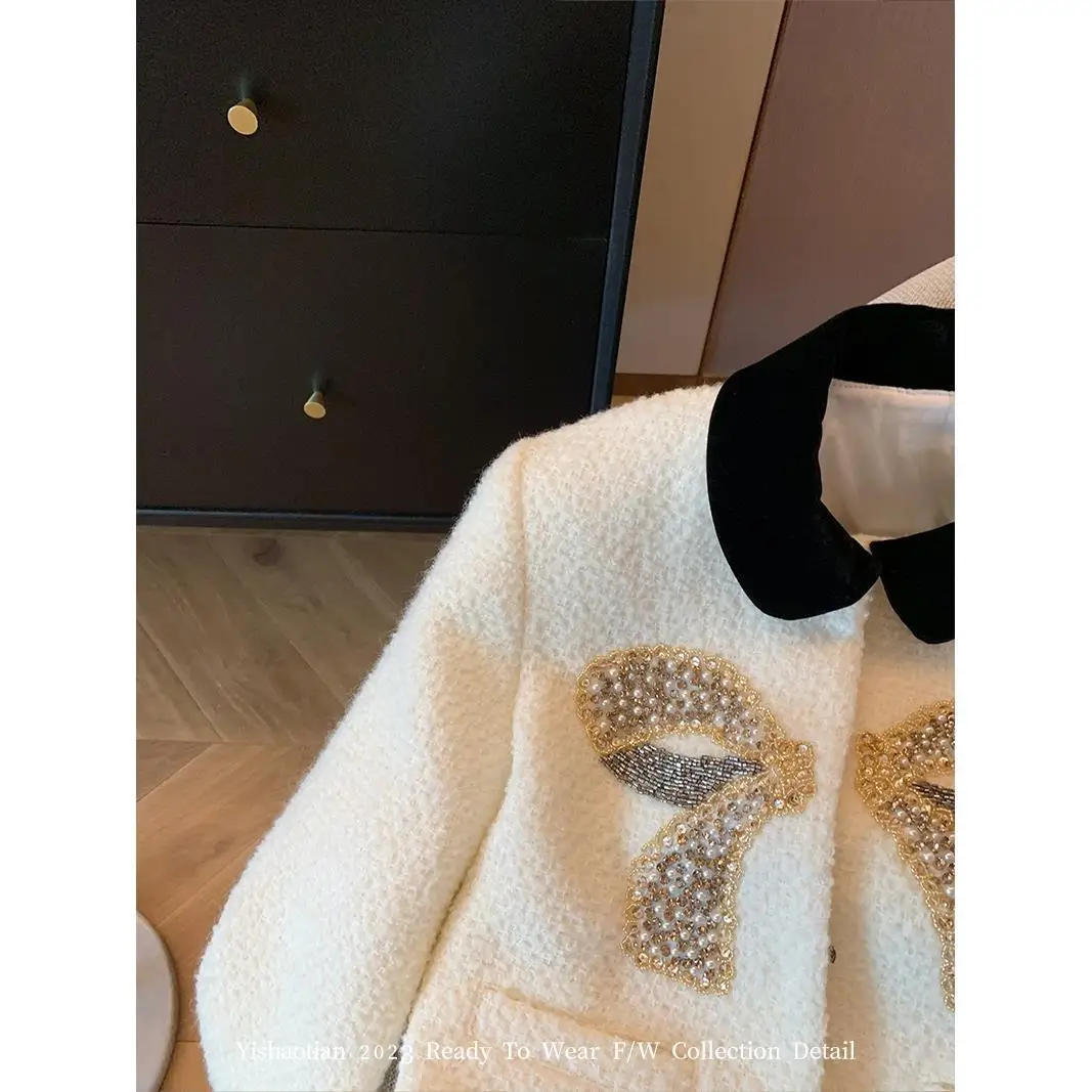 High Quality Diamonds Beading Woolen Tweed Jackets for Women French Elegant Short Coat Sweet Girls Fashion Fried Street Outwear