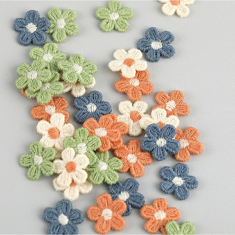 50Pcs Embroidered Flowers Appliques Patches DIY Headwear Decor Material Clothes Hat Shoes Brooch Hair Handmade Accessories 15mm