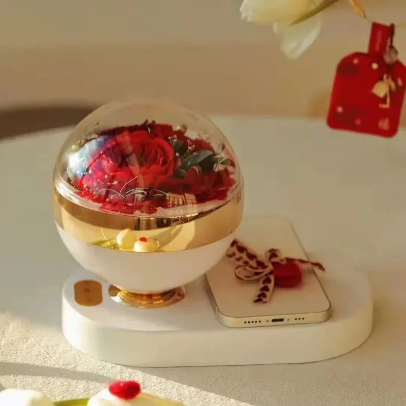 Hot-selling flower manufacturer wholesale glass dome gift box mobile phone wireless charging desk lamp
