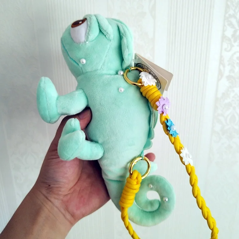 Kawaii dibujos animados Disney enredados Pascal juguetes de peluche lindo moda camaleón relleno Animal monedero para niñas niños regalos de cumpleaños