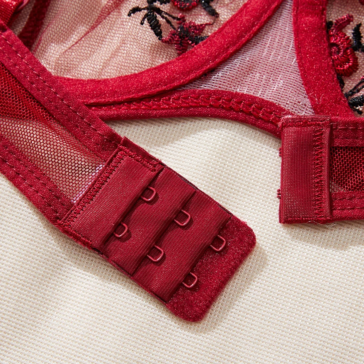 الترا مثير الدانتيل حمالة صدر ولباس داخلي مجموعة الملابس الداخلية المثيرة شفافة مجموعات غريبة امرأة الجنية التطريز يتوهم الحسية الفاخرة الملابس الداخلية