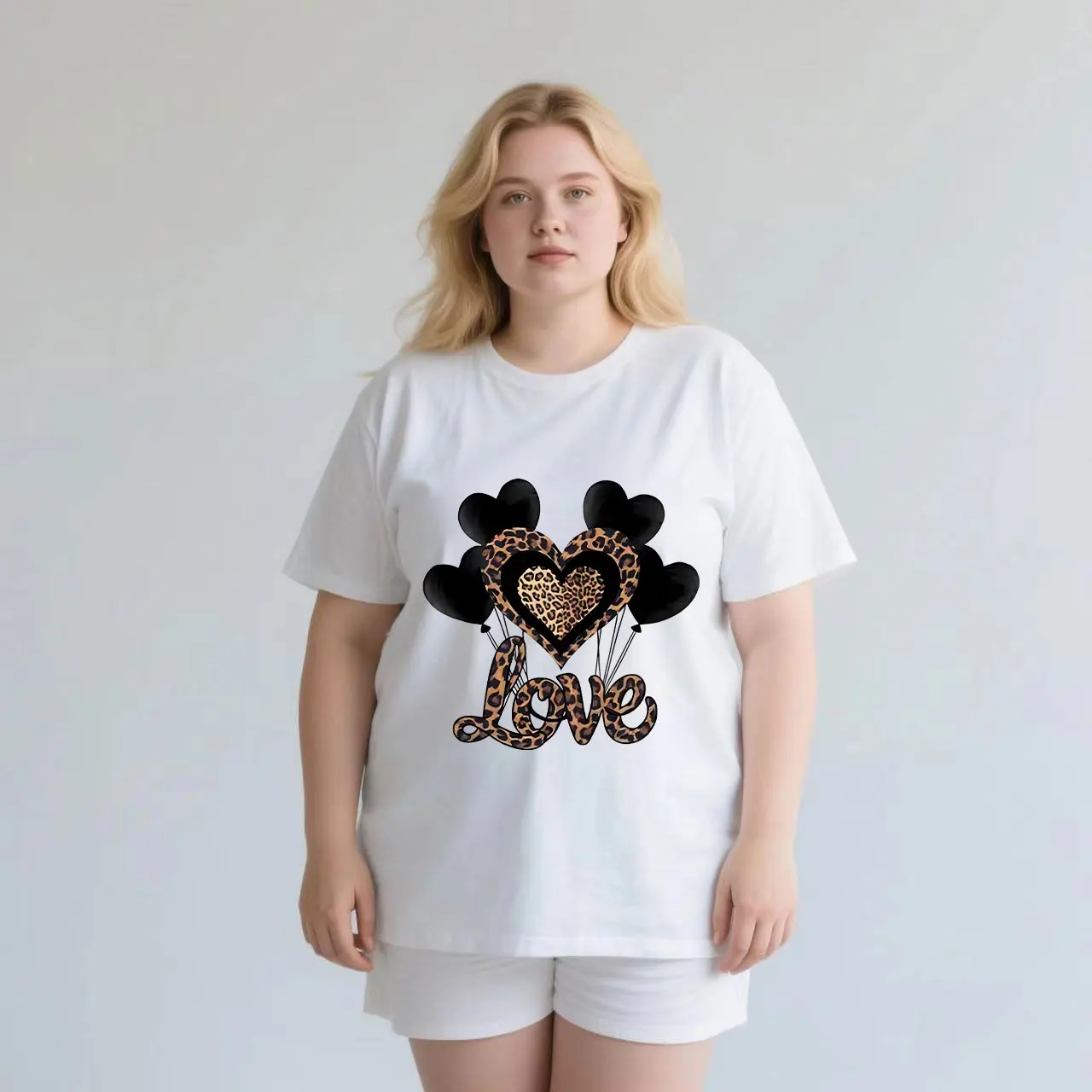 

Machine wash does not deform plus size Butterfly pattern women's casual short sleeved T-shirt white