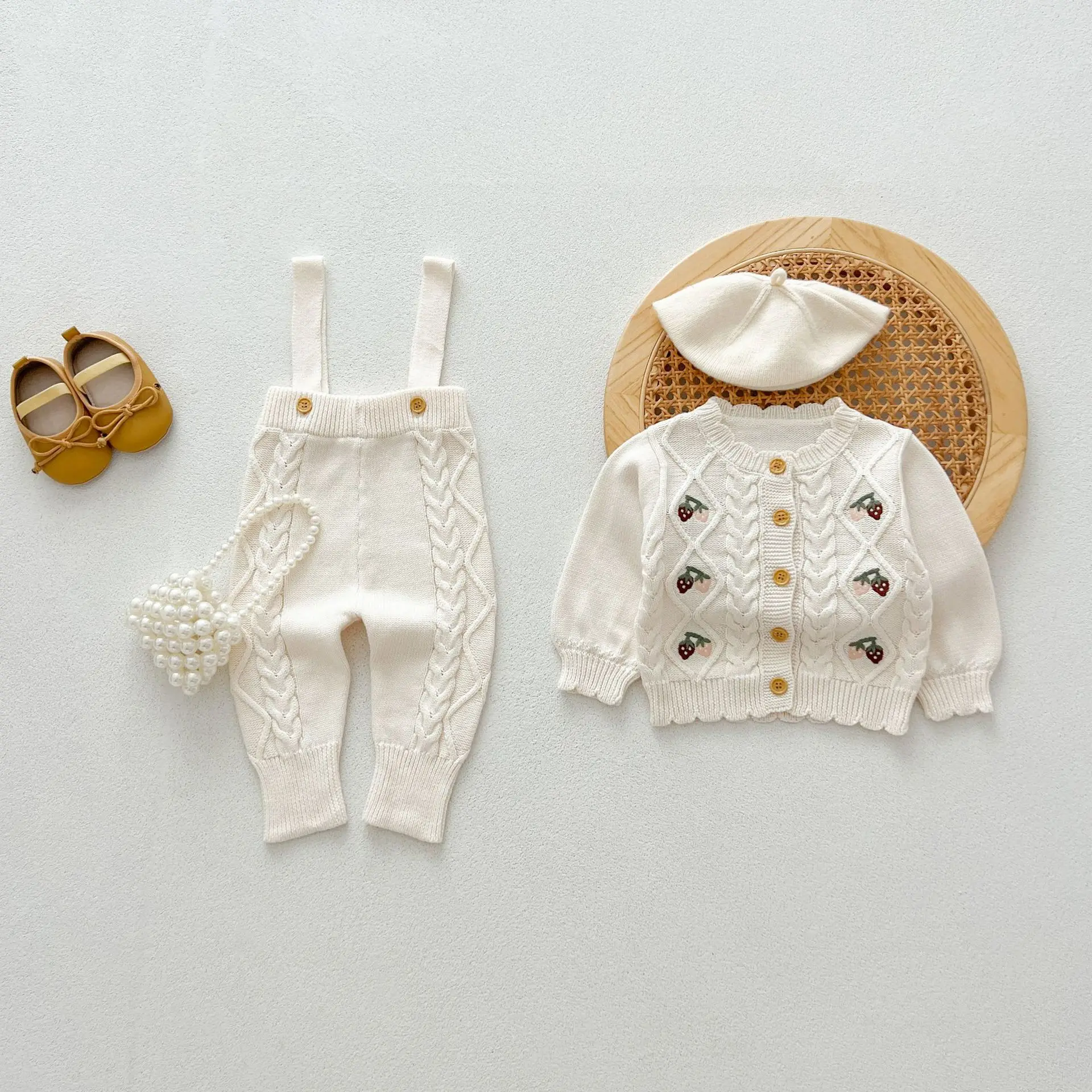 Autumn Newborn Infant Baby Girls Knit Romper + Strawberries Embroider Sweater Cardigan Kids Onepiece Fashion Baby Clothing